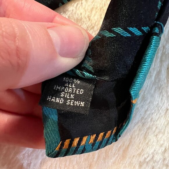 Kenneth Cole Reaction Men's Teal Orange Black Plaid Slim Silk Neck Tie 59 x 3.5 - Picture 4 of 9